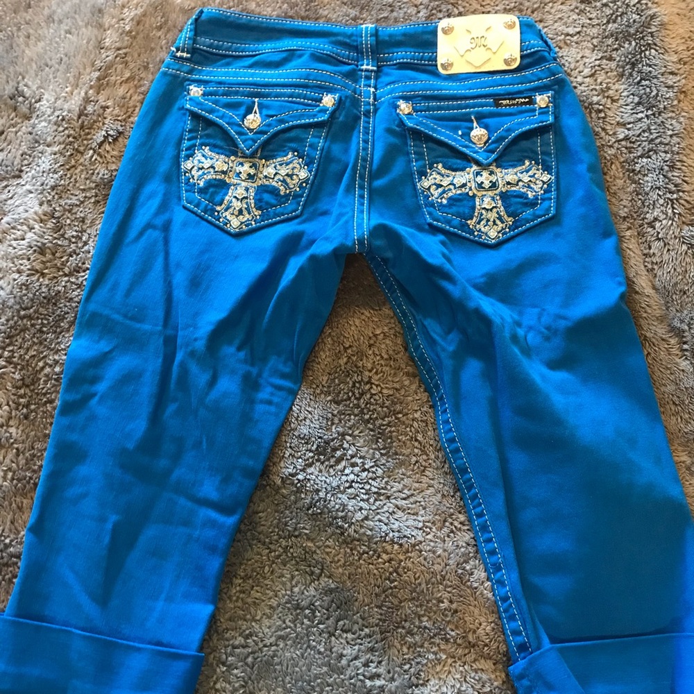 Miss me cuffed Capri size 29